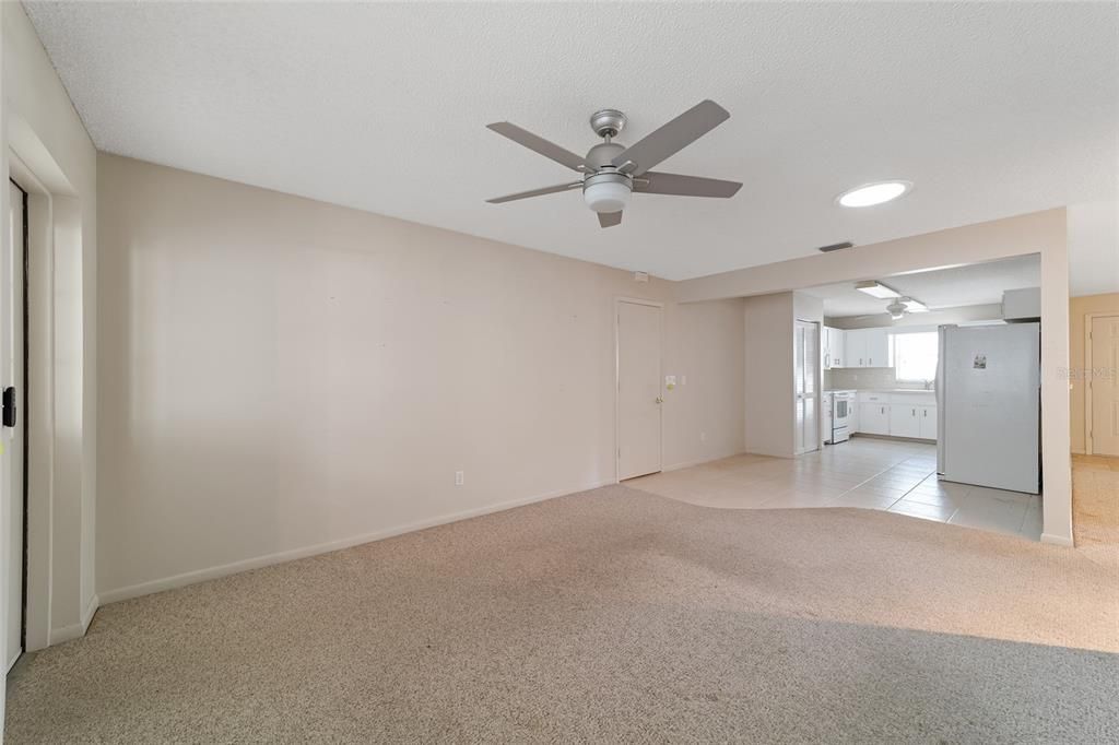 Active With Contract: $125,000 (2 beds, 2 baths, 1531 Square Feet)