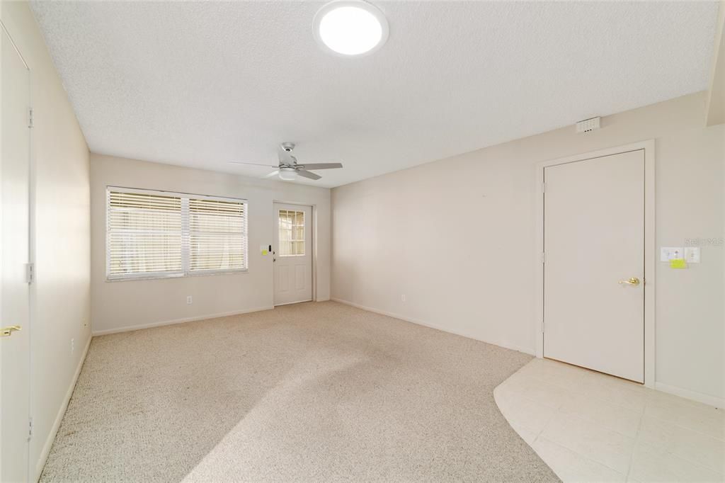 Active With Contract: $125,000 (2 beds, 2 baths, 1531 Square Feet)
