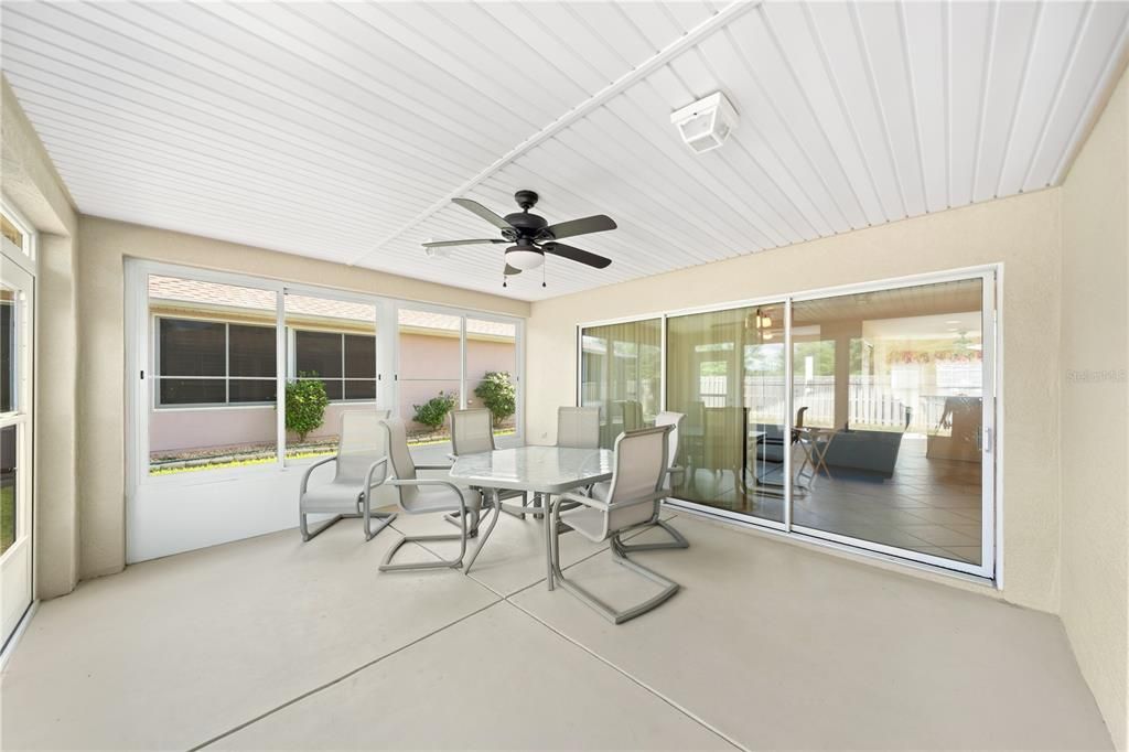 Active With Contract: $239,990 (2 beds, 2 baths, 1488 Square Feet)