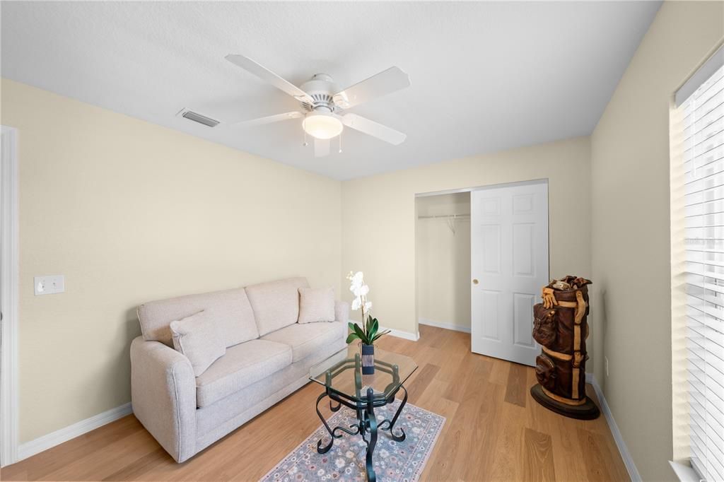 Active With Contract: $239,990 (2 beds, 2 baths, 1488 Square Feet)