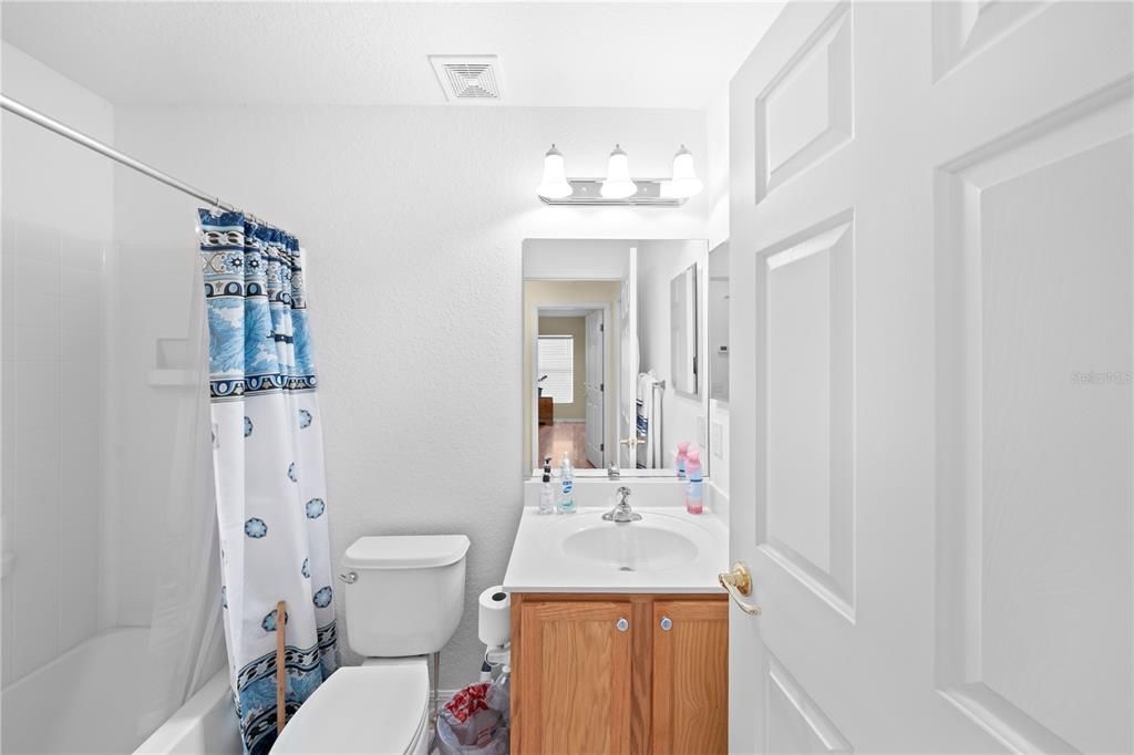 Active With Contract: $239,990 (2 beds, 2 baths, 1488 Square Feet)