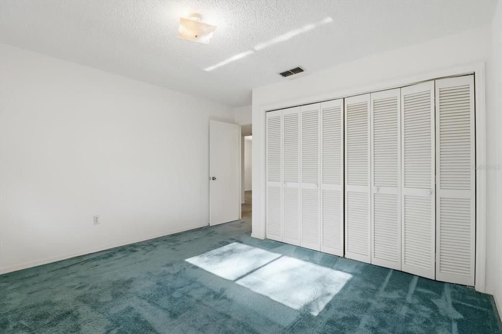 For Sale: $154,500 (2 beds, 2 baths, 1152 Square Feet)