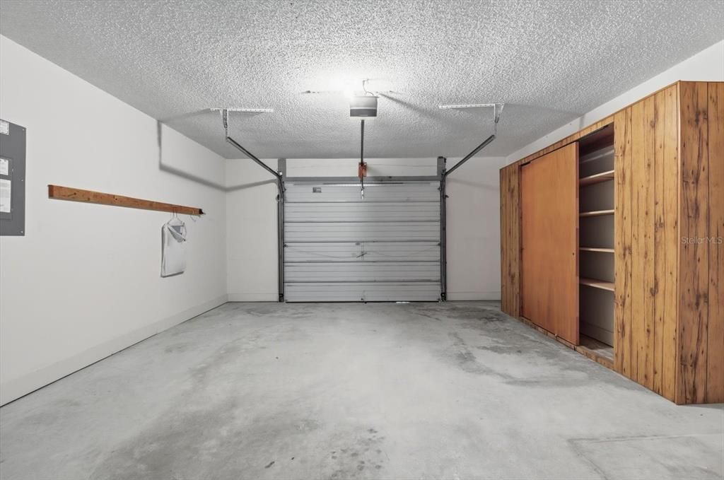 For Sale: $154,500 (2 beds, 2 baths, 1152 Square Feet)