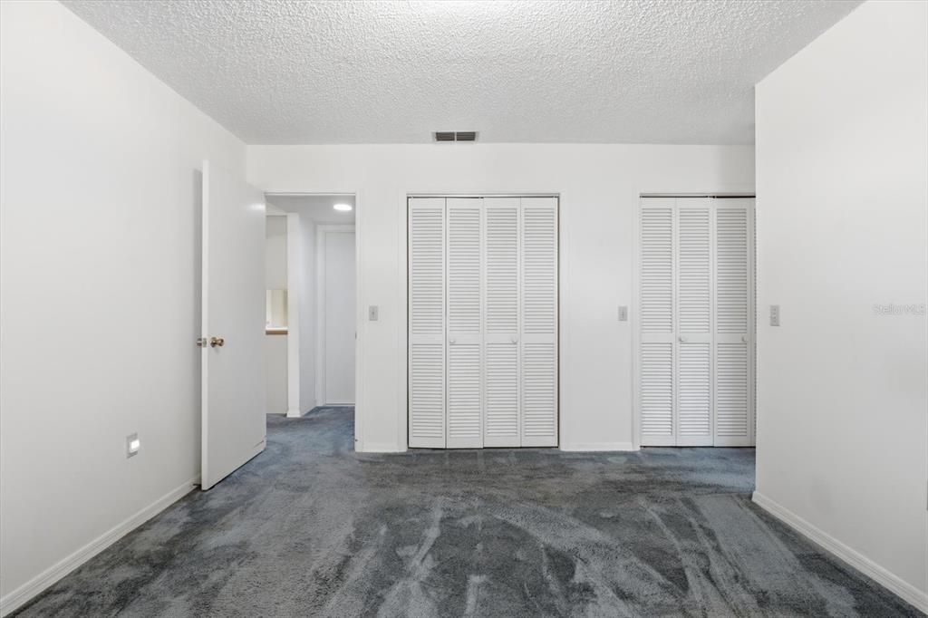 For Sale: $154,500 (2 beds, 2 baths, 1152 Square Feet)