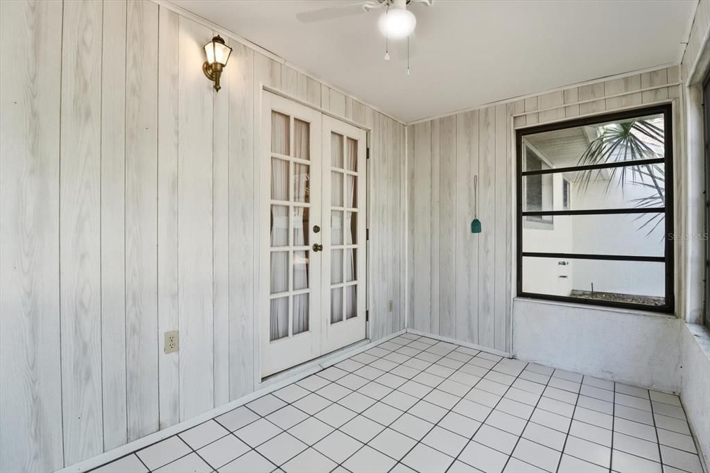 For Sale: $154,500 (2 beds, 2 baths, 1152 Square Feet)
