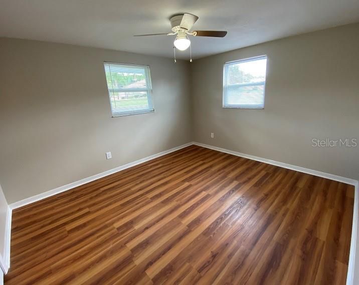 В аренду: $1,450 (2 спален, 1 ванн, 840 Квадратных фут)