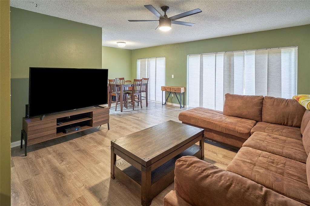 En Venta: $173,000 (2 camas, 1 baños, 1104 Pies cuadrados)