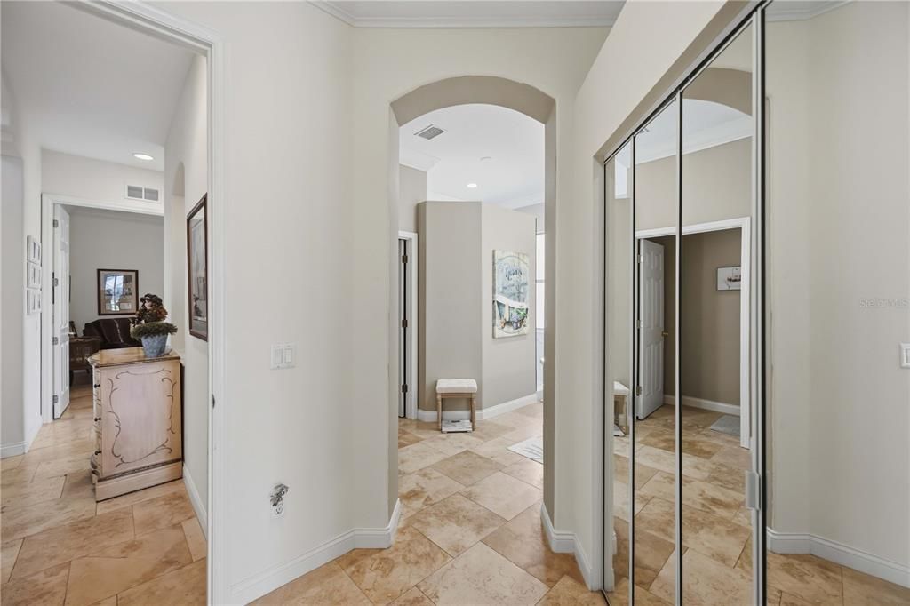 For Sale: $899,500 (3 beds, 4 baths, 2750 Square Feet)