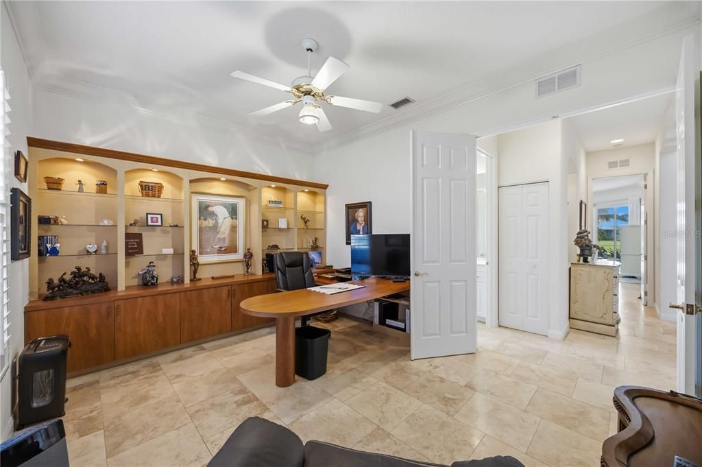 For Sale: $899,500 (3 beds, 4 baths, 2750 Square Feet)