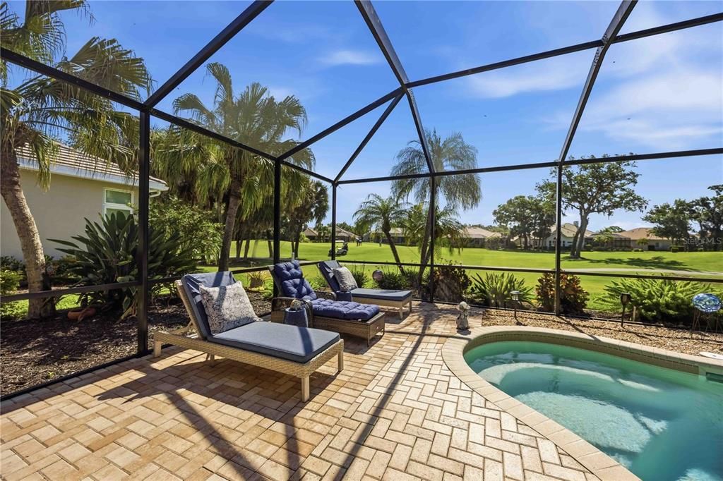 For Sale: $899,500 (3 beds, 4 baths, 2750 Square Feet)