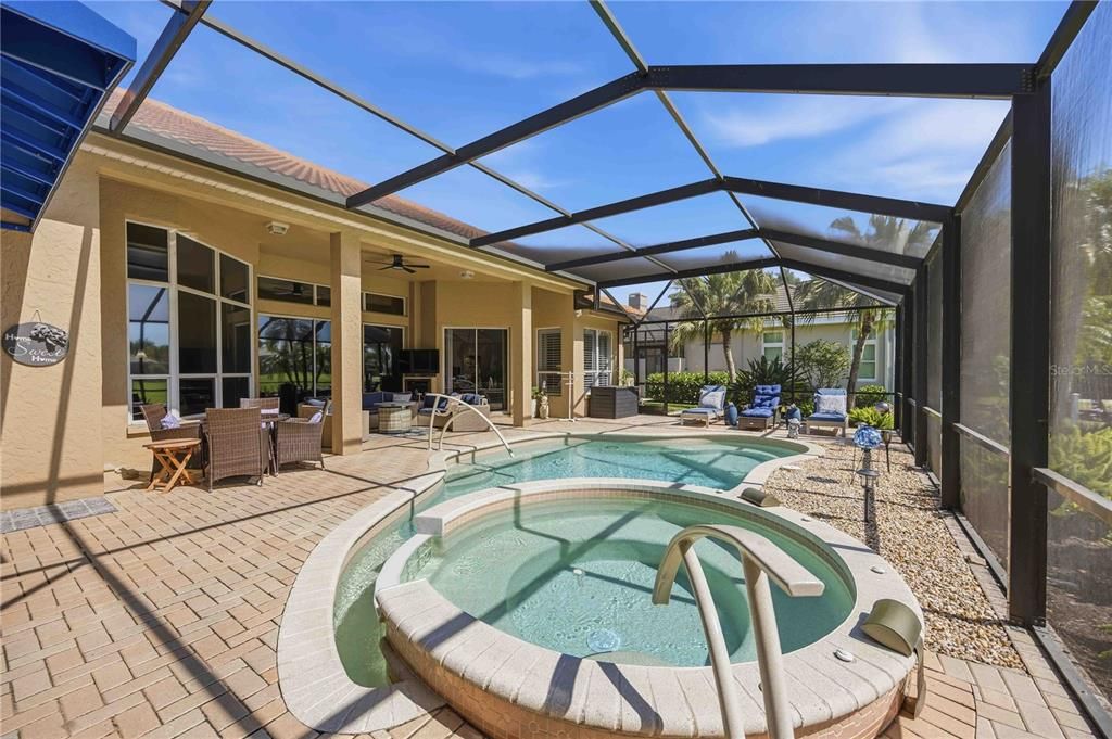For Sale: $899,500 (3 beds, 4 baths, 2750 Square Feet)