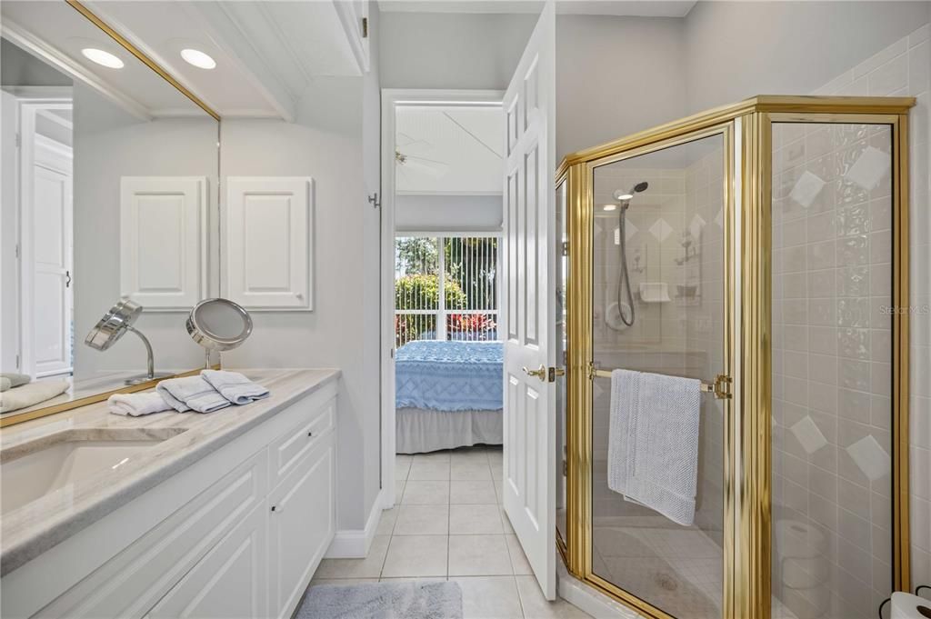 For Sale: $899,500 (3 beds, 4 baths, 2750 Square Feet)