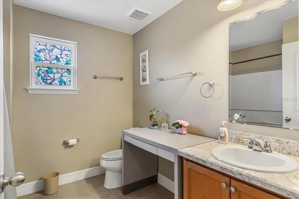 En Venta: $599,900 (5 camas, 2 baños, 2904 Pies cuadrados)