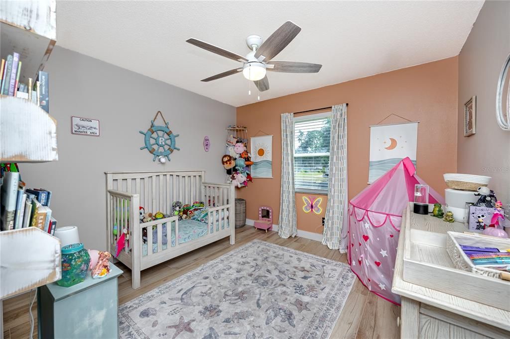 Active With Contract: $475,000 (3 beds, 2 baths, 1410 Square Feet)