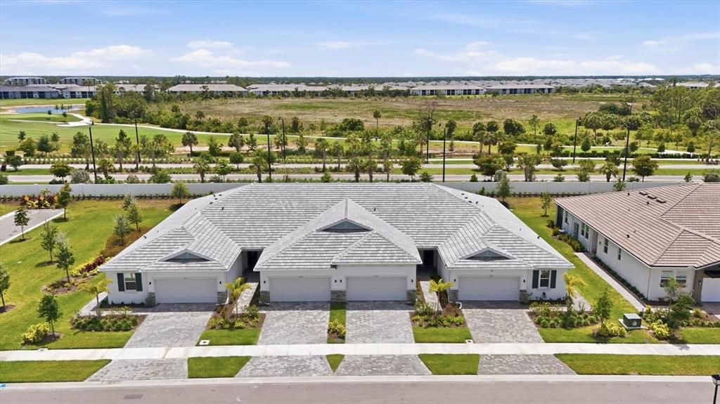 На продажу: $330,000 (2 спален, 2 ванн, 1502 Квадратных фут)