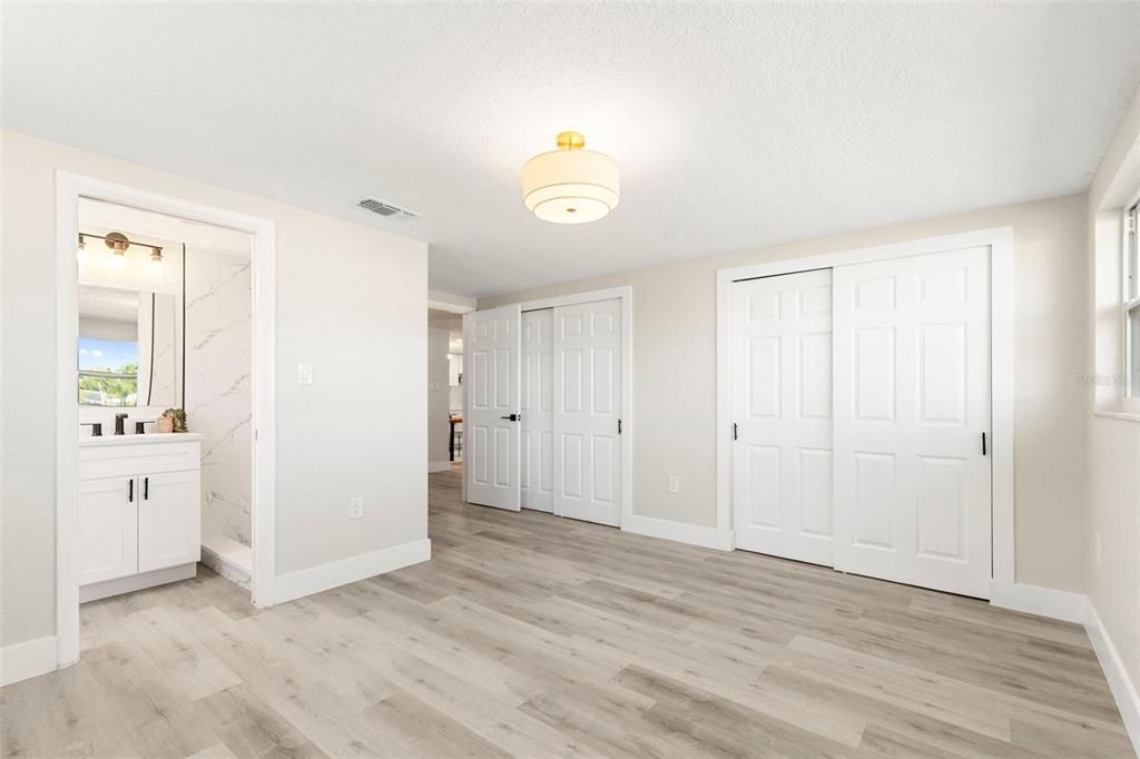 Active With Contract: $319,900 (4 beds, 3 baths, 1690 Square Feet)