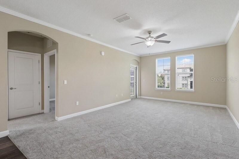 В аренду: $1,550 (1 спален, 1 ванн, 826 Квадратных фут)