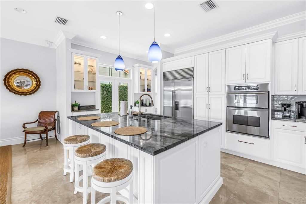 For Rent: $16,500 (4 beds, 4 baths, 3839 Square Feet)