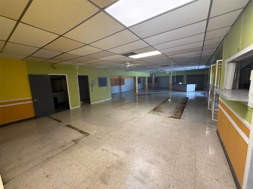 For Sale: $725,000 (0 beds, 0 baths, 2800 Square Feet)