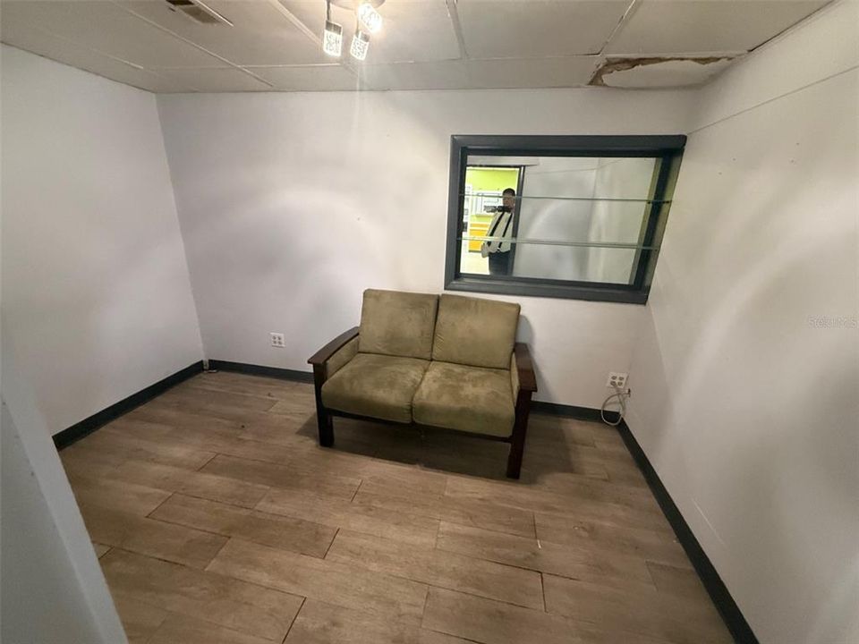 For Sale: $725,000 (0 beds, 0 baths, 2800 Square Feet)