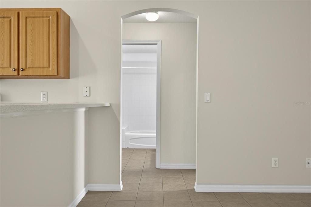 For Rent: $1,700 (3 beds, 2 baths, 1111 Square Feet)