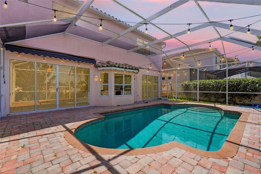 For Sale: $895,000 (3 beds, 3 baths, 2502 Square Feet)