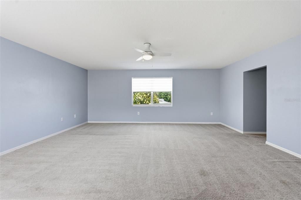 For Sale: $895,000 (3 beds, 3 baths, 2502 Square Feet)