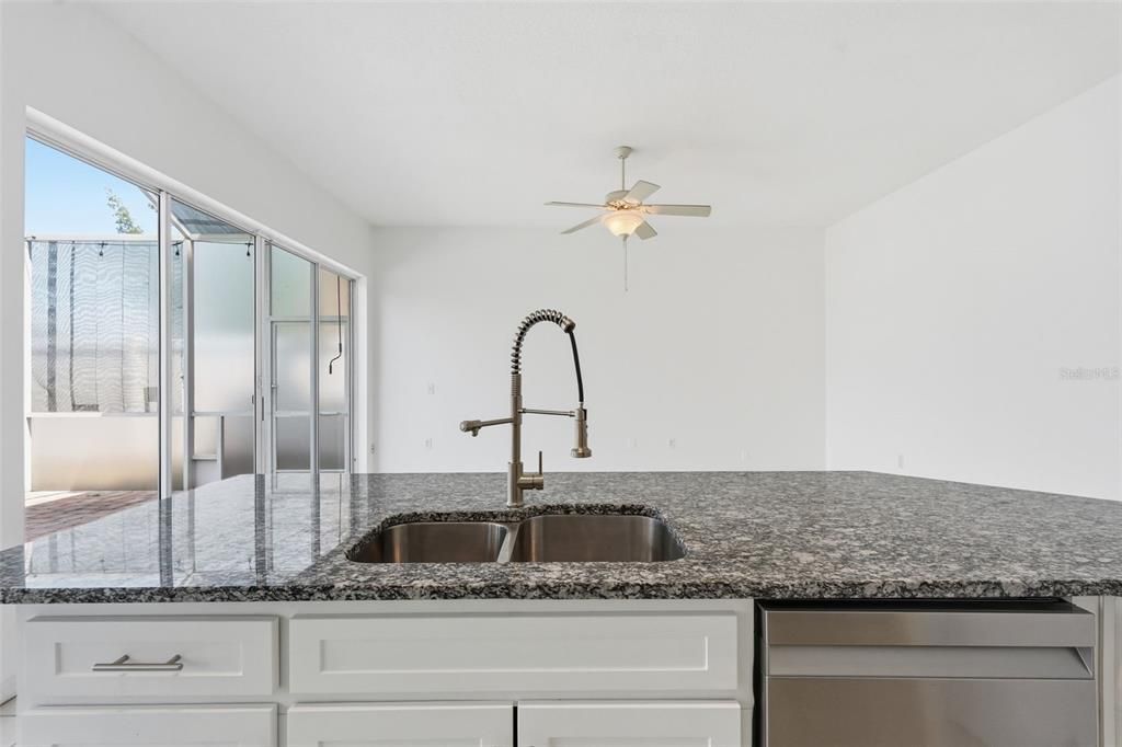 For Sale: $895,000 (3 beds, 3 baths, 2502 Square Feet)