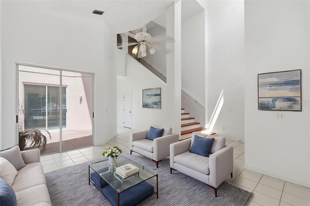 For Sale: $895,000 (3 beds, 3 baths, 2502 Square Feet)