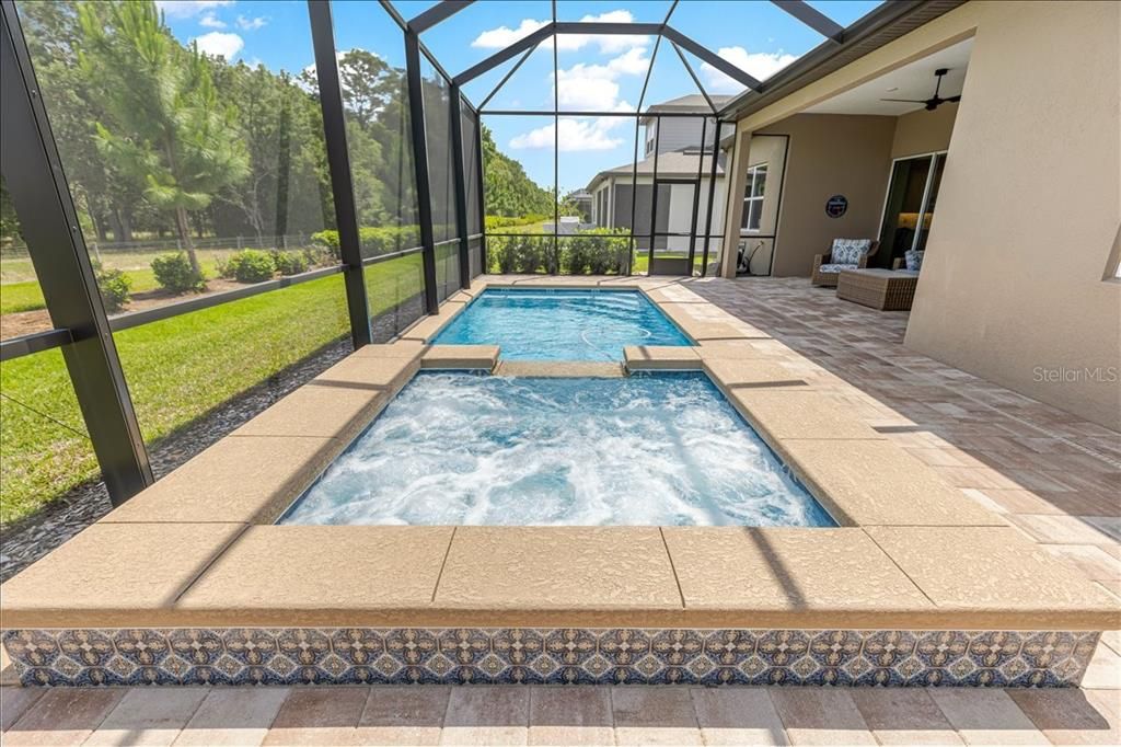 Active With Contract: $664,900 (3 beds, 3 baths, 2523 Square Feet)