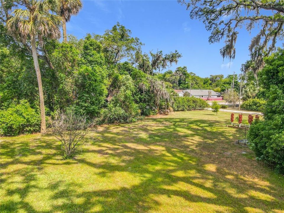 Activo con contrato: $550,000 (3 camas, 2 baños, 1965 Pies cuadrados)