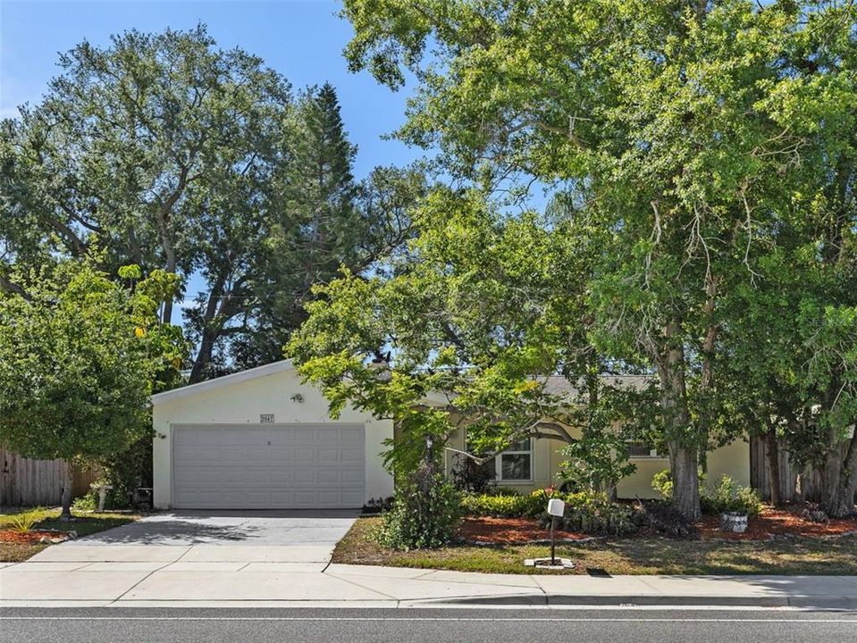 Vendido Recientemente: $299,999 (2 camas, 1 baños, 1128 Pies cuadrados)