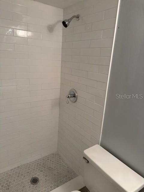 For Rent: $1,690 (3 beds, 2 baths, 914 Square Feet)