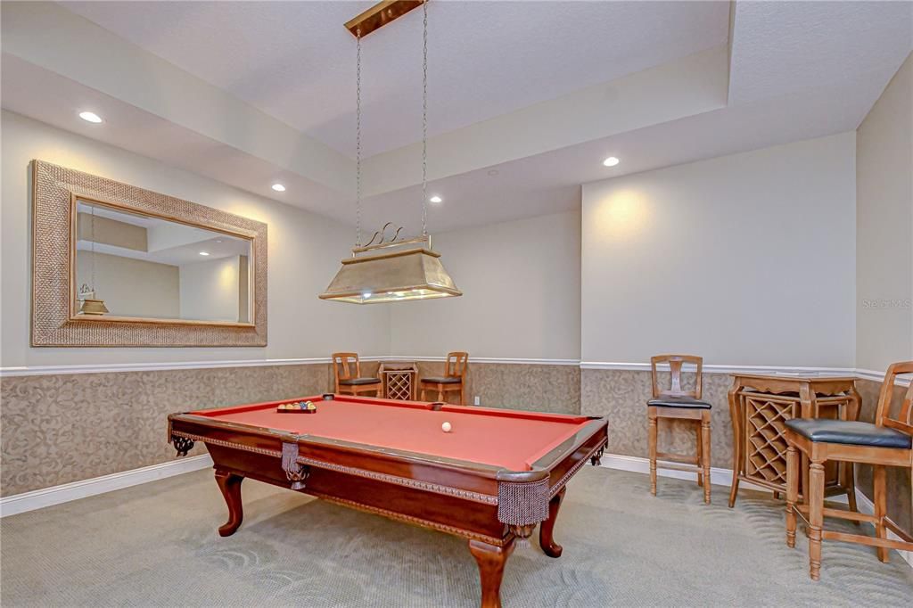 En Venta: $3,385,000 (3 camas, 2 baños, 3300 Pies cuadrados)