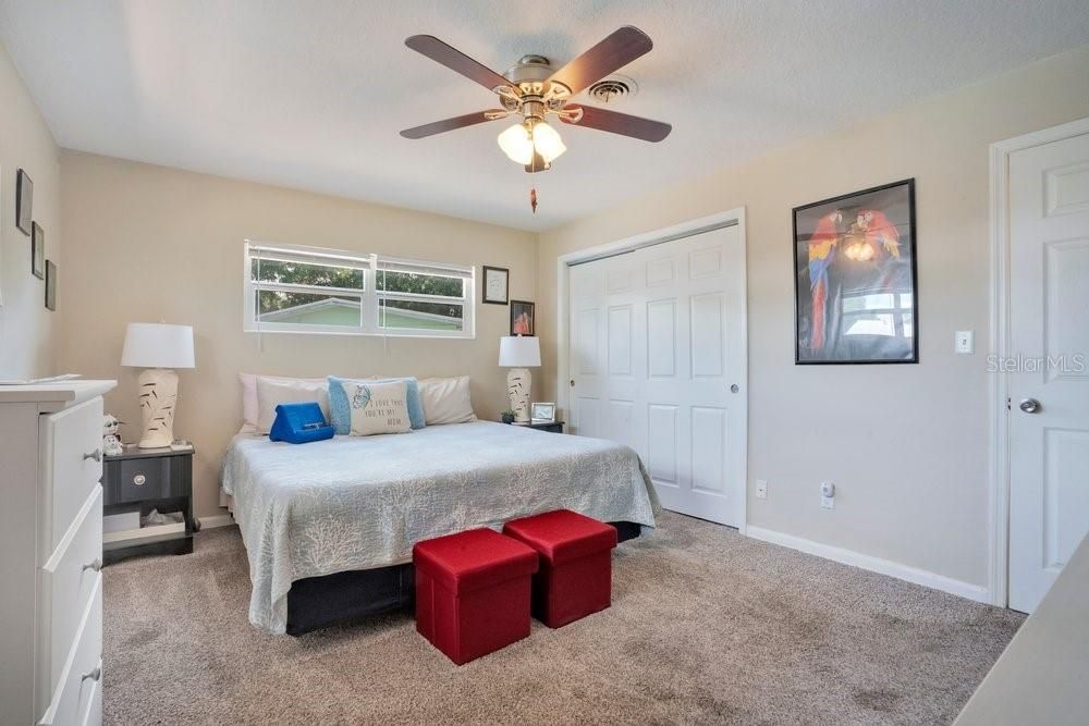For Sale: $309,990 (3 beds, 2 baths, 1264 Square Feet)