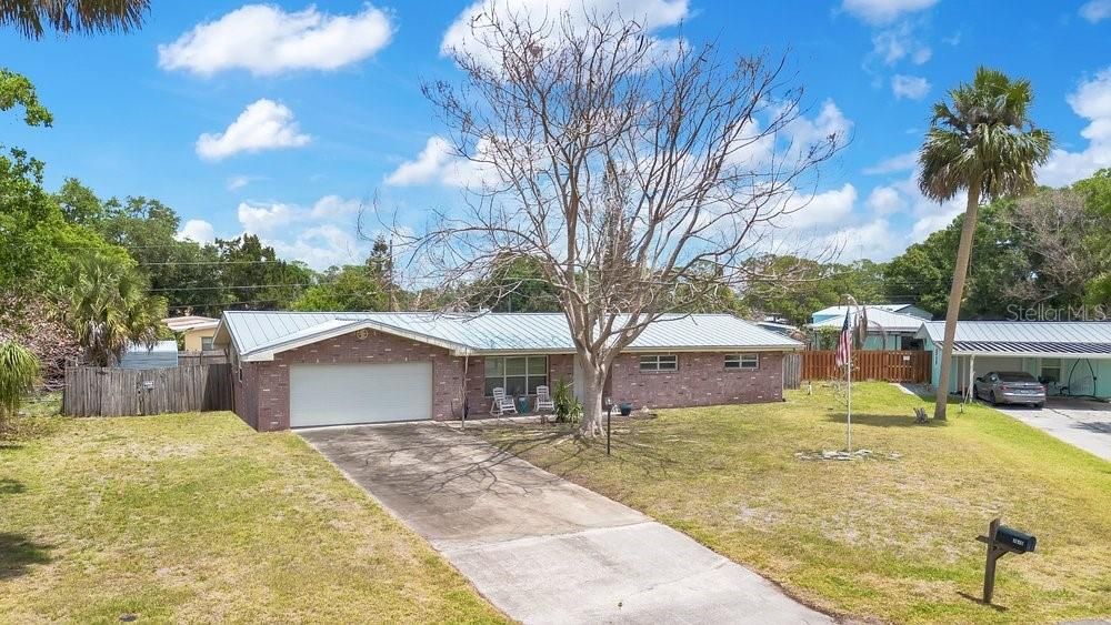 For Sale: $309,990 (3 beds, 2 baths, 1264 Square Feet)