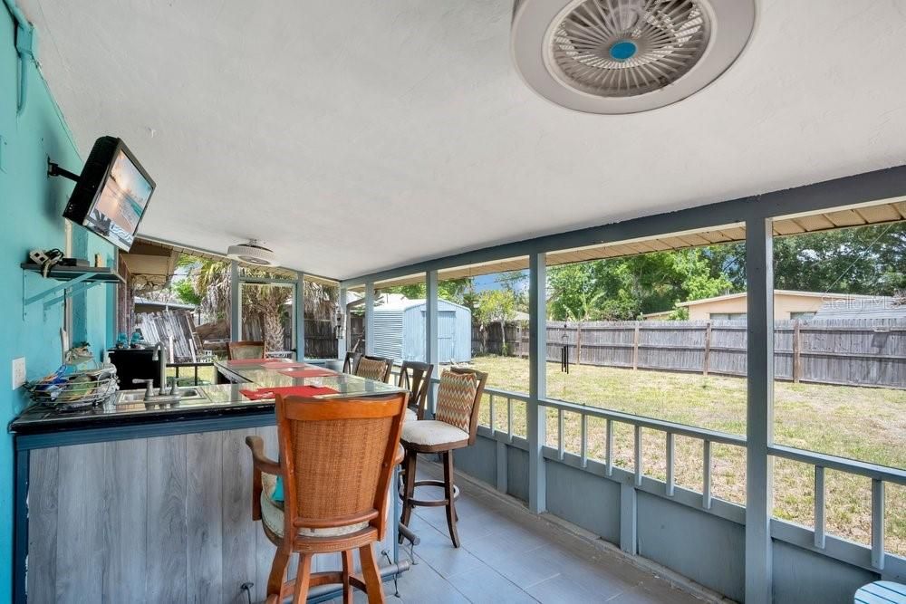 For Sale: $309,990 (3 beds, 2 baths, 1264 Square Feet)