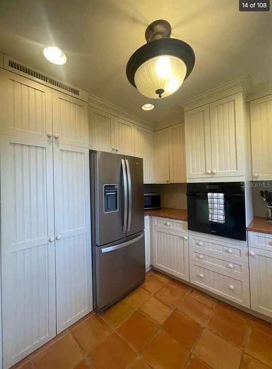 En Renta: $3,995 (2 camas, 1 baños, 981 Pies cuadrados)