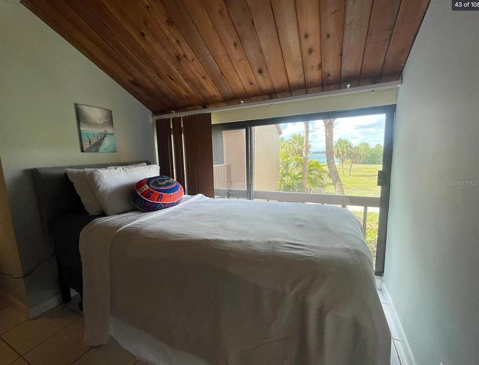 En Renta: $3,995 (2 camas, 1 baños, 981 Pies cuadrados)