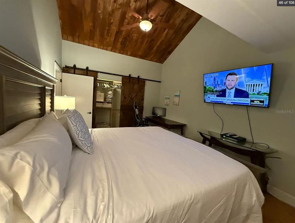 En Renta: $3,995 (2 camas, 1 baños, 981 Pies cuadrados)