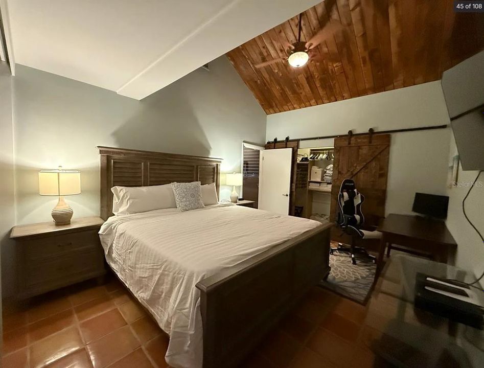 En Renta: $3,995 (2 camas, 1 baños, 981 Pies cuadrados)