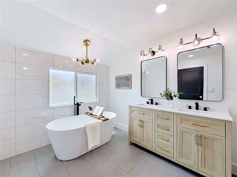 Activo con contrato: $480,000 (3 camas, 2 baños, 1155 Pies cuadrados)