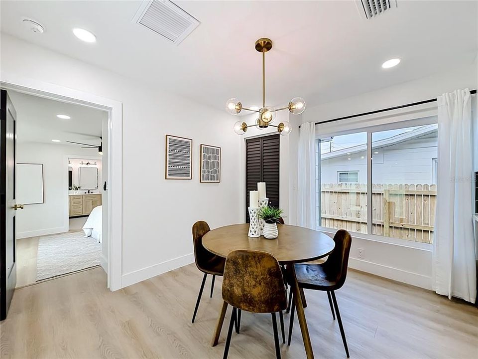 Activo con contrato: $480,000 (3 camas, 2 baños, 1155 Pies cuadrados)