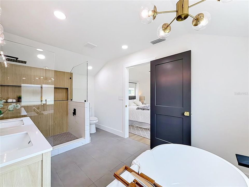 Activo con contrato: $480,000 (3 camas, 2 baños, 1155 Pies cuadrados)