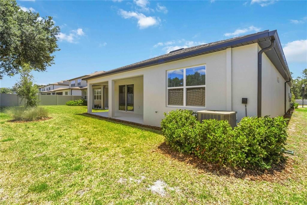 For Sale: $455,000 (3 beds, 3 baths, 2254 Square Feet)