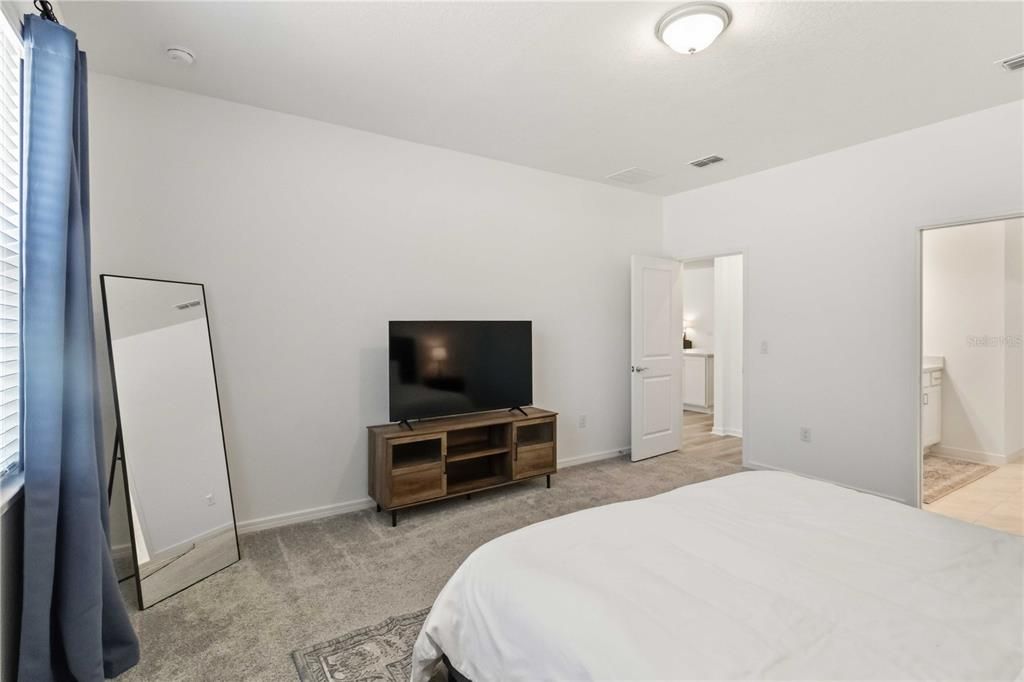 For Sale: $455,000 (3 beds, 3 baths, 2254 Square Feet)