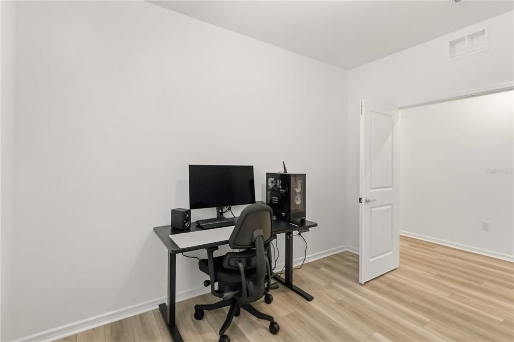 For Sale: $455,000 (3 beds, 3 baths, 2254 Square Feet)