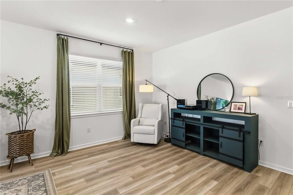 For Sale: $455,000 (3 beds, 3 baths, 2254 Square Feet)