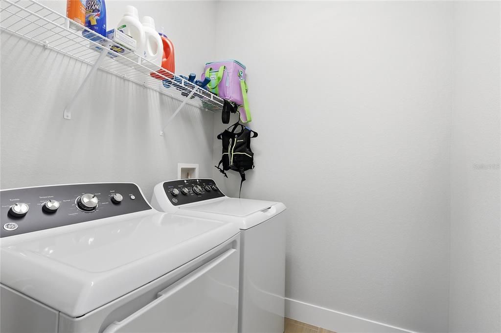 Activo con contrato: $479,900 (3 camas, 2 baños, 1735 Pies cuadrados)