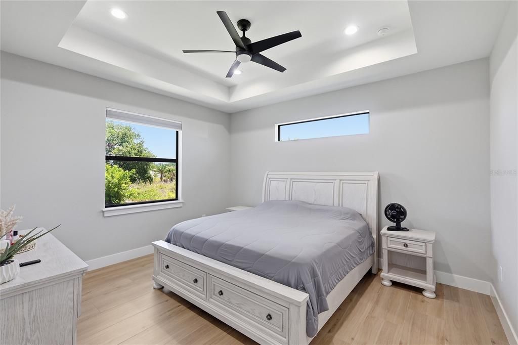 Activo con contrato: $479,900 (3 camas, 2 baños, 1735 Pies cuadrados)